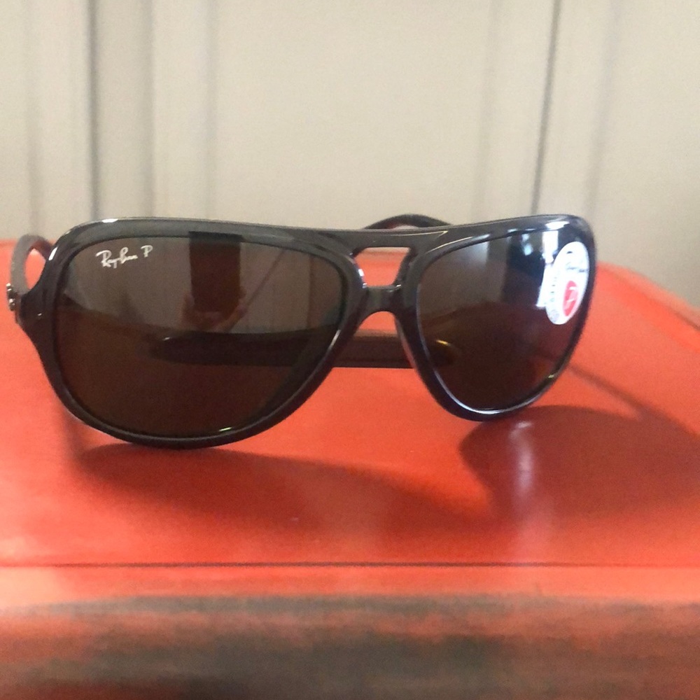 Genuine Polarized Ray-Ban sunglasses